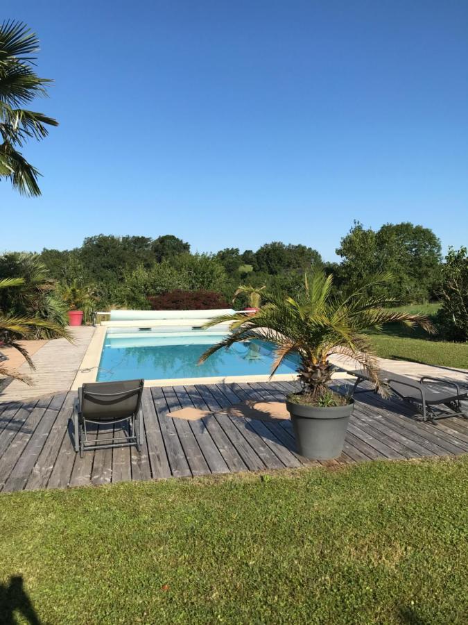Chambres D'Hotes Saint-Aulaire Bagian luar foto